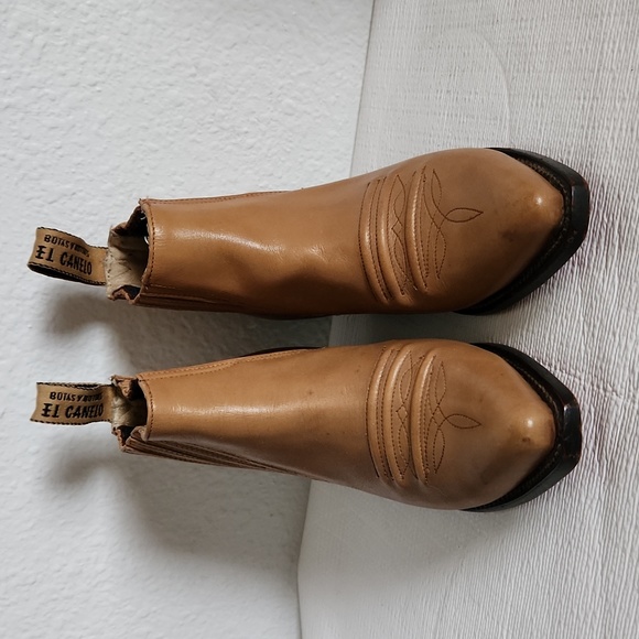 El Canelo Leather Booties - Picture 2 of 14